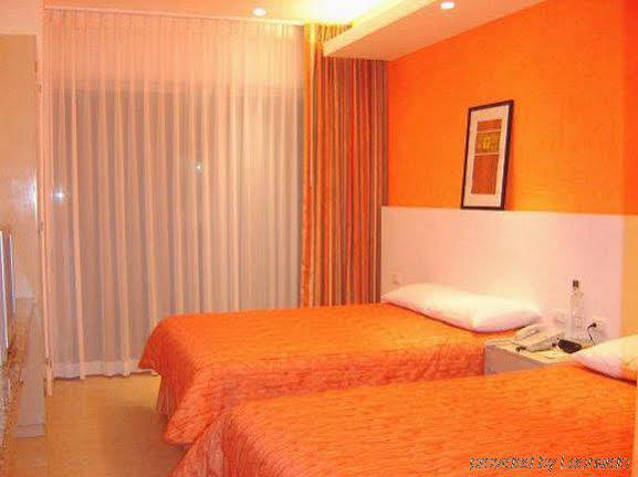 Hotel Los Cocos チェトゥマル エクステリア 写真